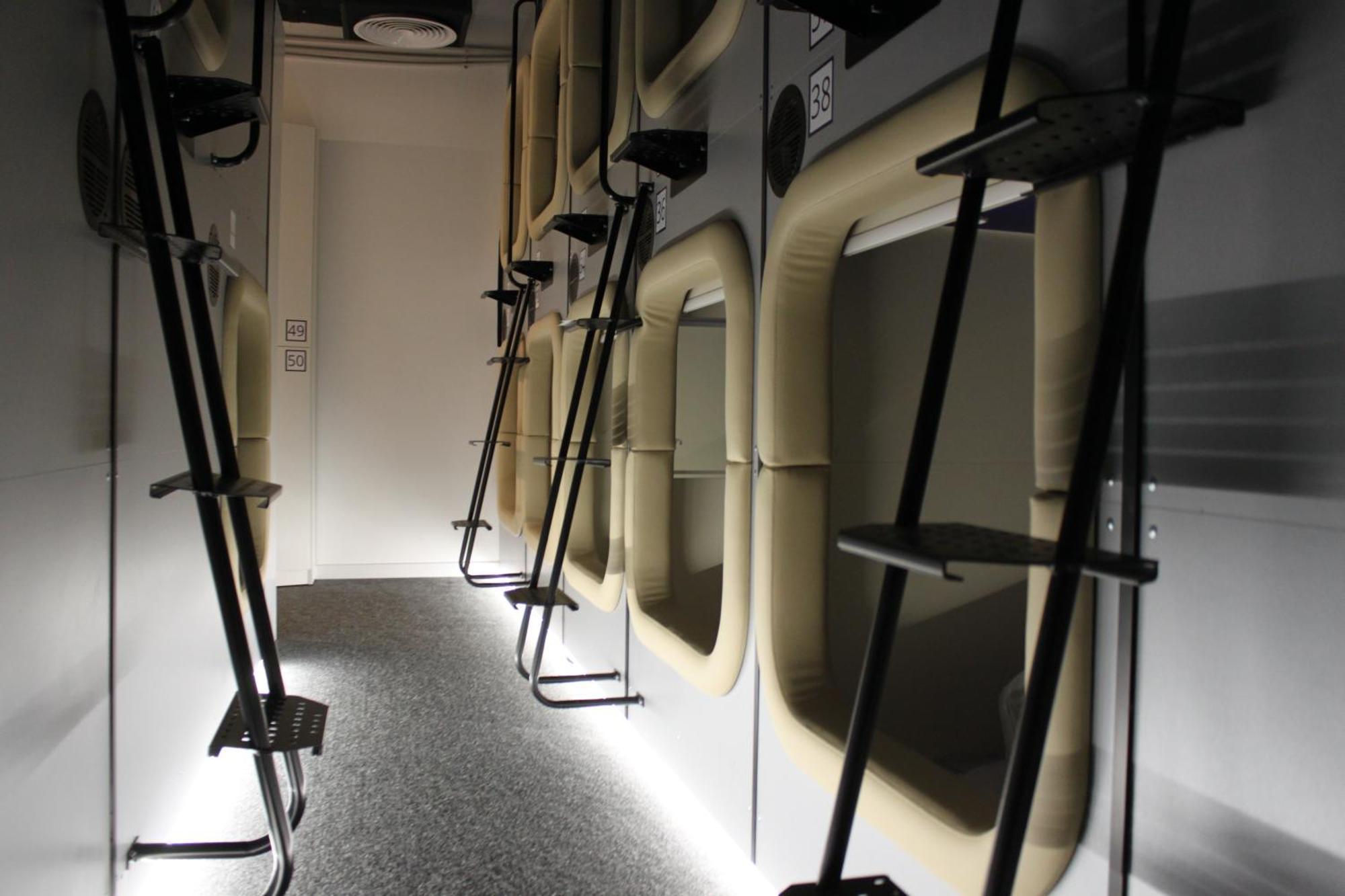 Av-3 Capsule Hotel Kiev Exterior foto